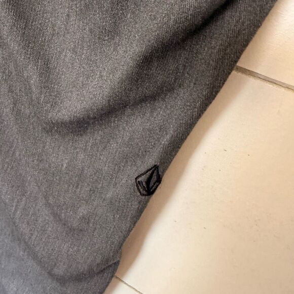Volcom Men’s 31 Grey Pants - Picture 5 of 7